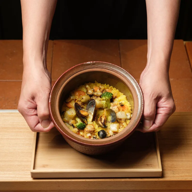 季節の土鍋ごはん